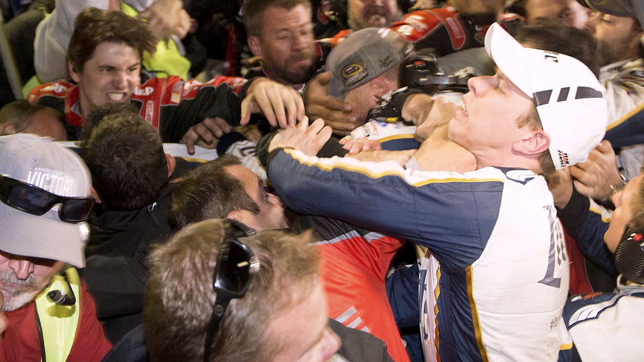 Talking fights, Bad Brad, the Chase and the 2015 Sprint Cup champion